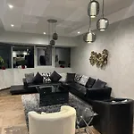 Gt Loft - De Gamme - Parking Gratuit - Moderne & Spacieux - Commerces A Proximite Apartment