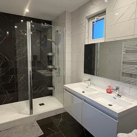 Appartement Gt Loft - De Gamme - Parking Gratuit - Moderne & Spacieux - Commerces A Proximite *