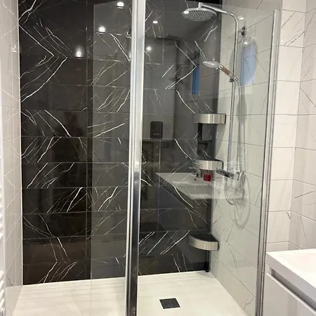 Appartement Gt Loft - De Gamme - Parking Gratuit - Moderne & Spacieux - Commerces A Proximite *