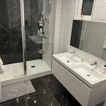 Gt Loft - De Gamme - Parking Gratuit - Moderne & Spacieux - Commerces A Proximite Appartement