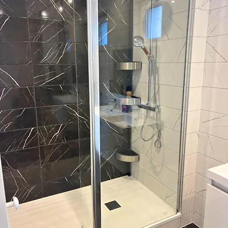 Appartement Gt Loft - De Gamme - Parking Gratuit - Moderne & Spacieux - Commerces A Proximite Bischheim