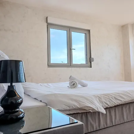 公寓 Gt Loft - De Gamme - Parking Gratuit - Moderne & Spacieux - Commerces A Proximite Bischheim